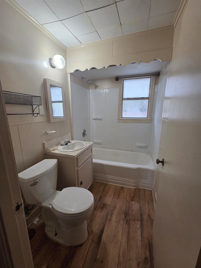 403 W Dewey Ave, Orange, TX 77630 - photo 6