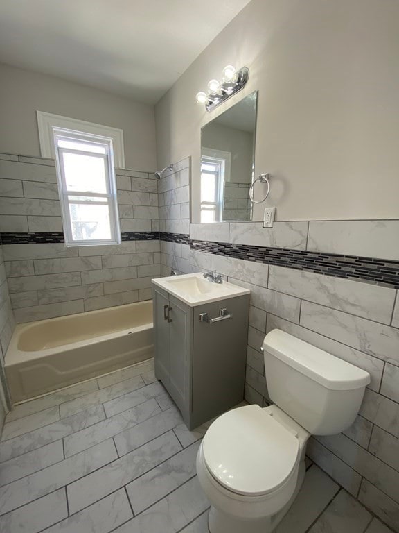 22 Melbourne St unit 3, Dorchester Center, MA 02124 - photo 3