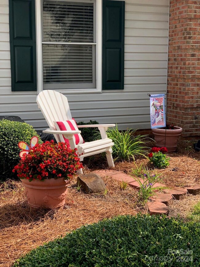 710 Court Side Dr, Salisbury, NC 28147 - photo 3