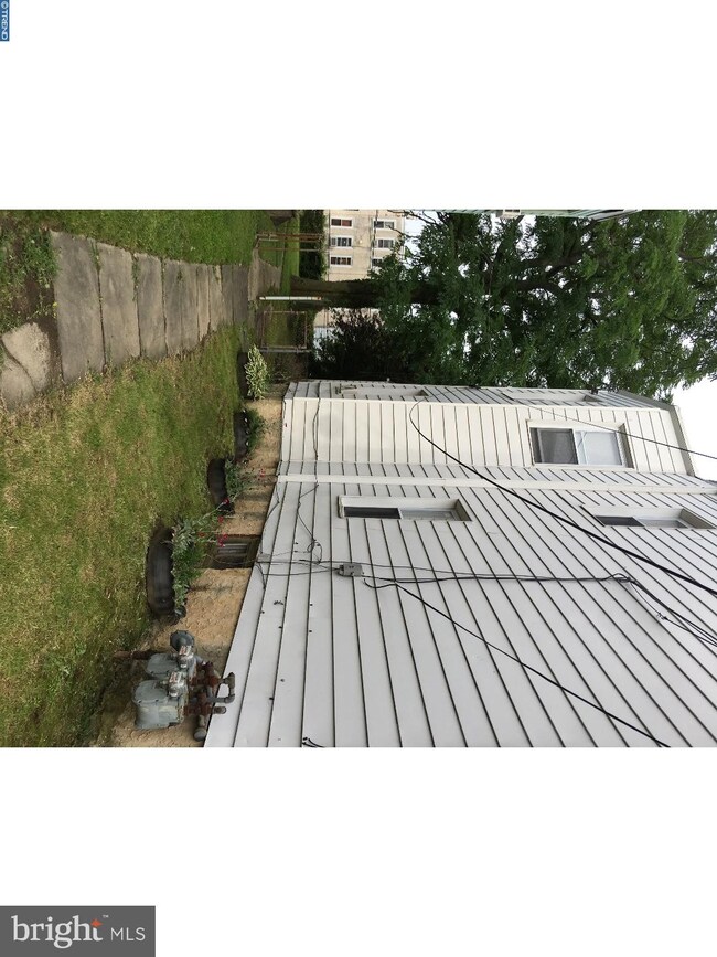 19 N 2nd St, Darby, PA 19023 - photo 4