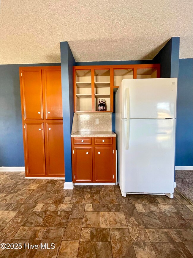 1551 David Rogerson Rd, Williamston, NC 27892 - photo 5