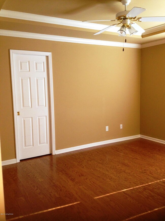 8031 Aspen Glen Dr, Louisville, KY 40228 - photo 4