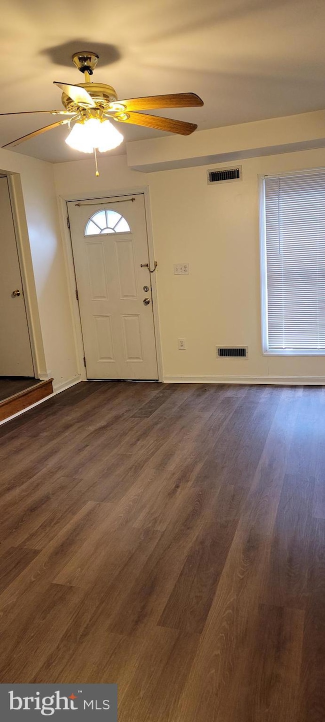 8547 Pioneer Dr, Severn, MD 21144 - photo 3