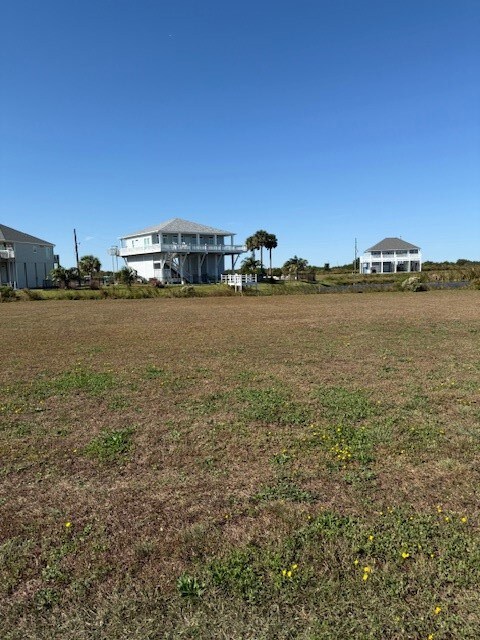 3817 Biscayne Beach Rd, Port Bolivar, TX 77650 - photo 6