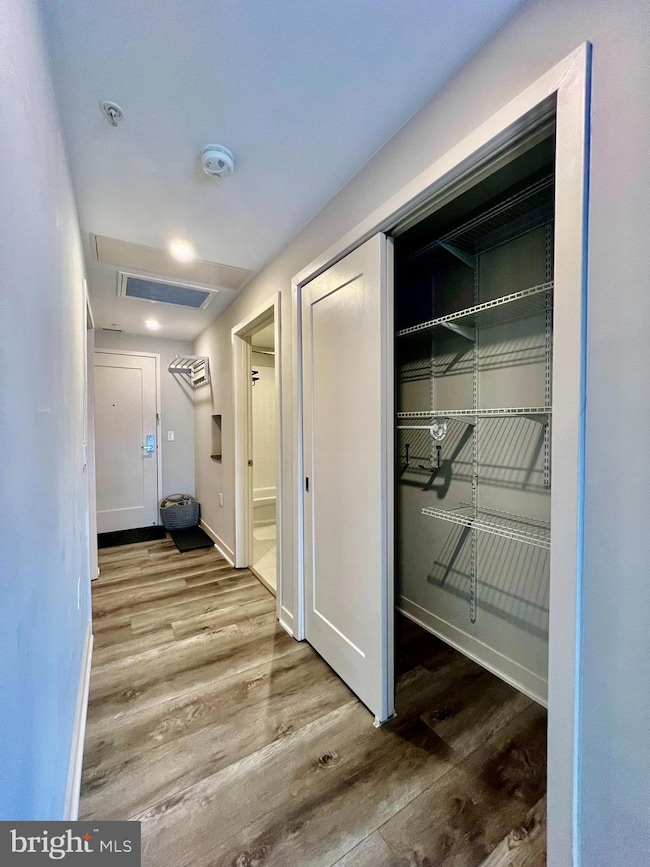 Octave 1320 unit 808, Silver Spring, MD 20910 - photo 3