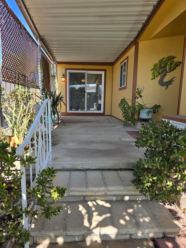 626 N Dearborn St unit 192, Redlands, CA 92374 - photo 3