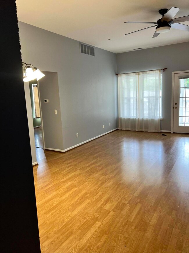 1135 Joyce Ln unit 66, Ann Arbor, MI 48103 - photo 6