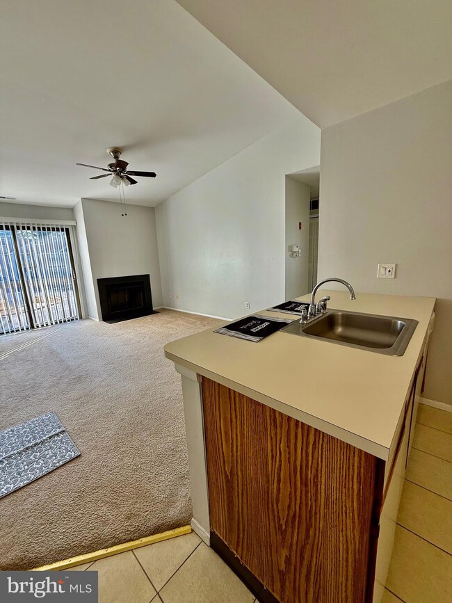 354 Coventry Ct unit 354, West Deptford, NJ 08051 - photo 7