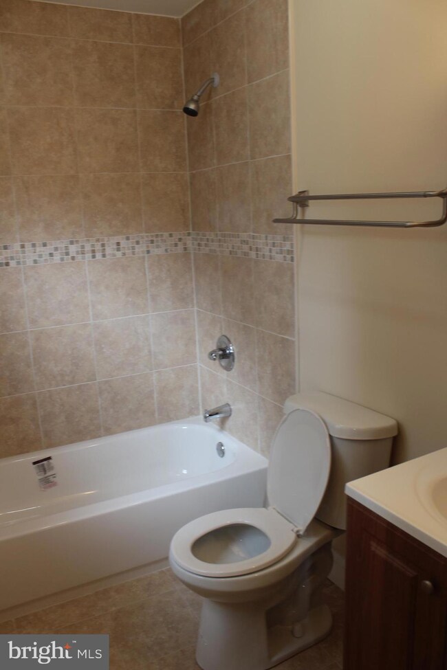 1141 County Line Rd unit B, Chalfont, PA 18914 - photo 7