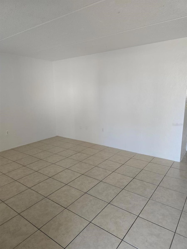 1216 Kennedy Rd unit 19, Daytona Beach, FL 32117 - photo 7