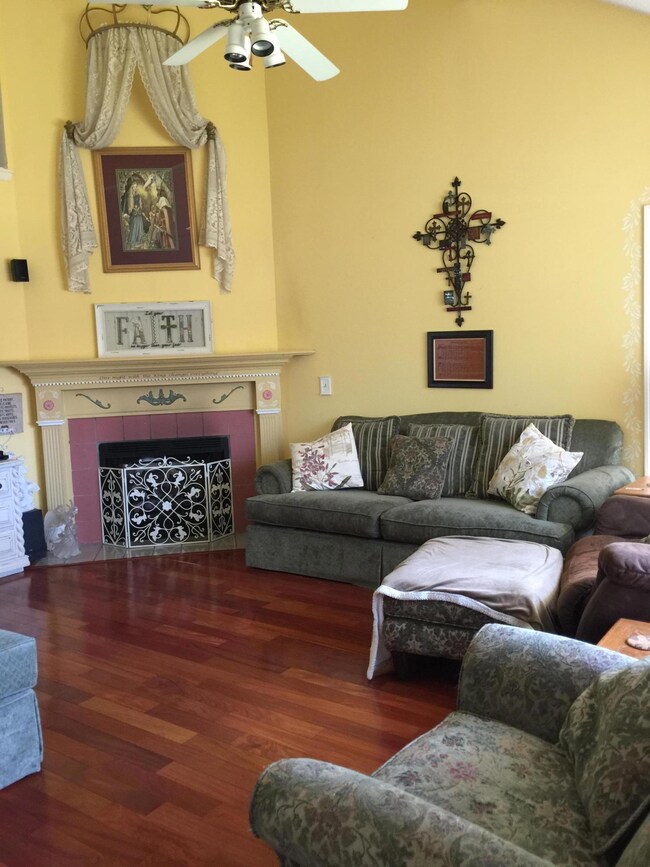 4CF087BC-240F-4C36-B2EB-56D48012CA41