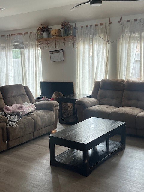 18984 Caney Forest Dr, New Caney, TX 77357 - photo 6