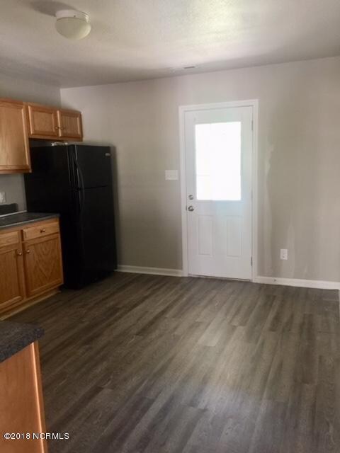 509 Doris Place Dr, Jacksonville, NC 28540 - photo 6