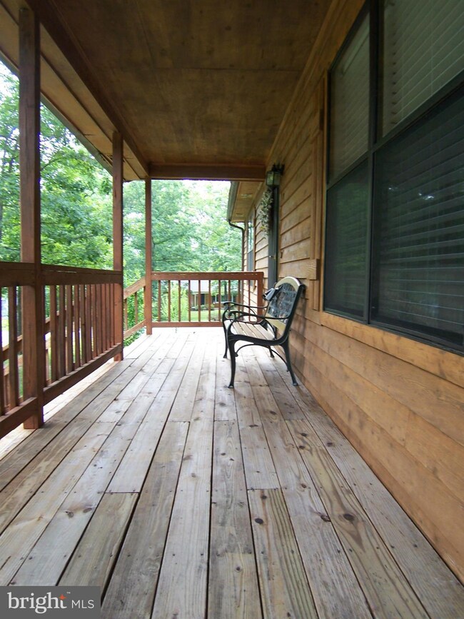 101 Freedom Rd, Locust Grove, VA 22508 - photo 3