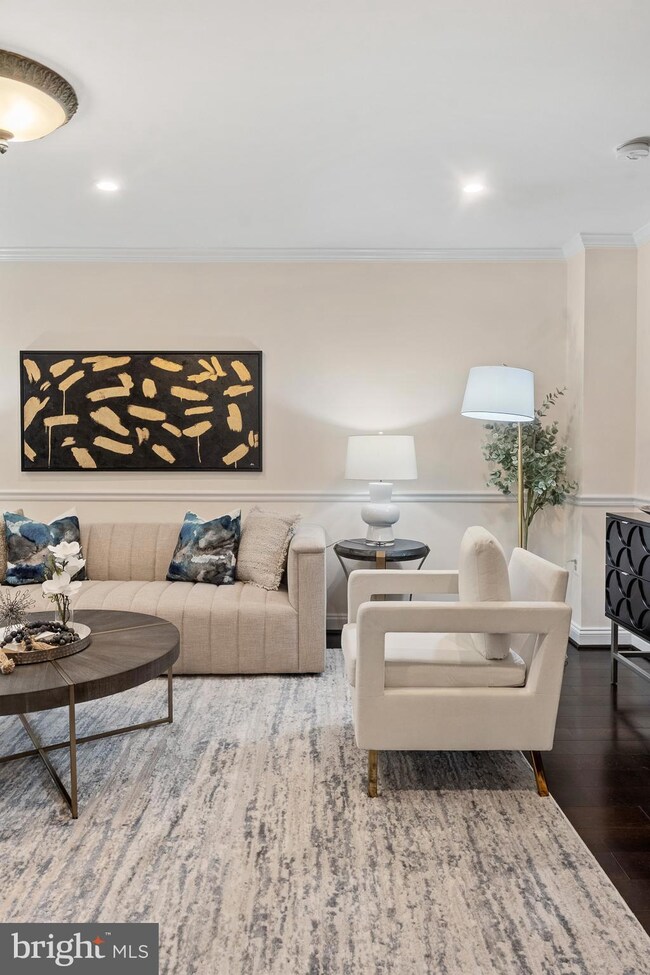 Lillian Court unit TH20, McLean, VA 22102 - photo 7