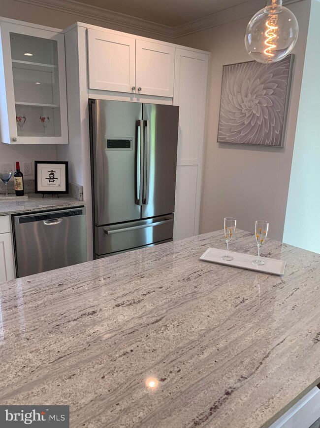 3321 Richmond Ave, Baltimore, MD 21213 - photo 4