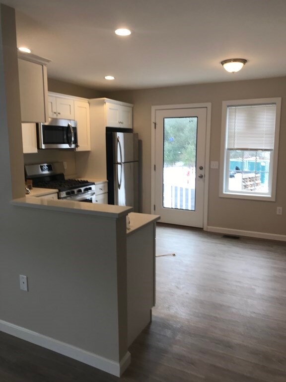 1464 Hanover St unit 1, Hanover, MA 02339 - photo 4