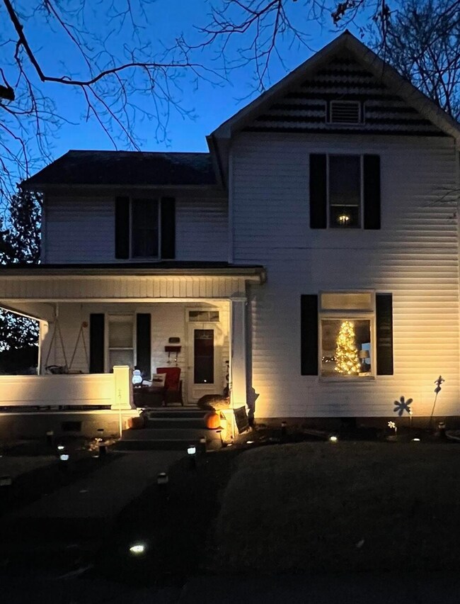 401 Madison Ave, Lancaster, OH 43130 - photo 2