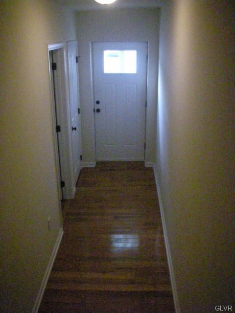 844 W Walnut St, Allentown, PA 18102 - photo 3