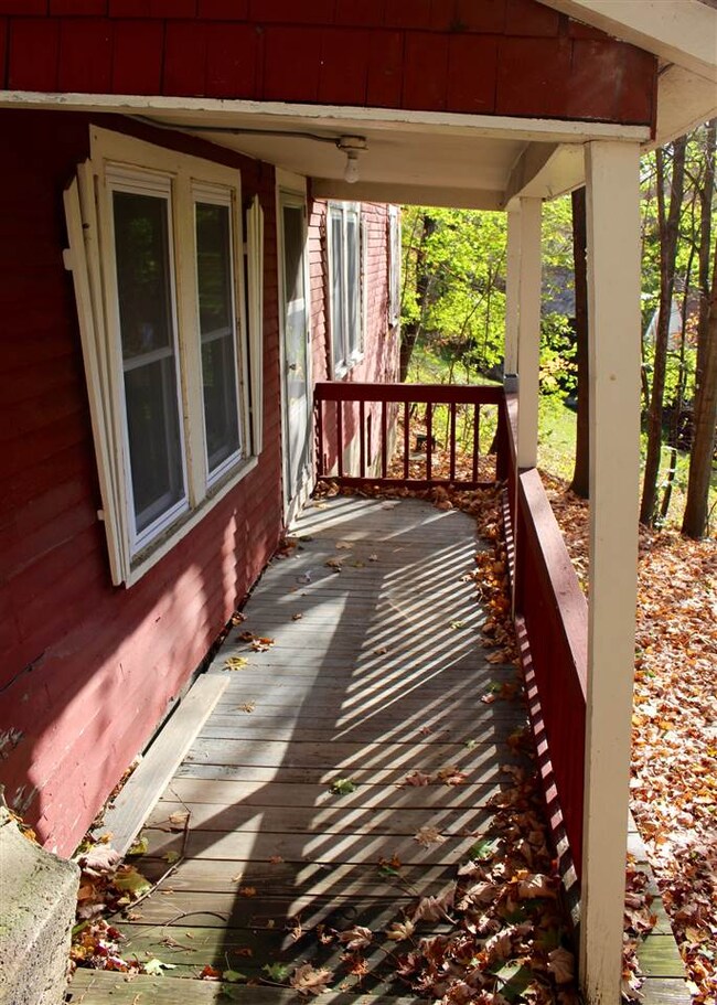 51 W Main St unit 3, Littleton, NH 03561 - photo 3