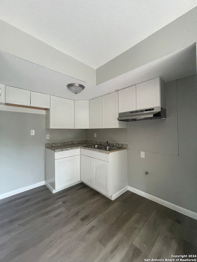 1723 W Mayfield Blvd unit 6, San Antonio, TX 78211 - photo 4