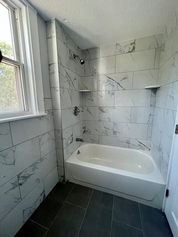 709 Hammond St unit 1, Chestnut Hill, MA 02467 - photo 7