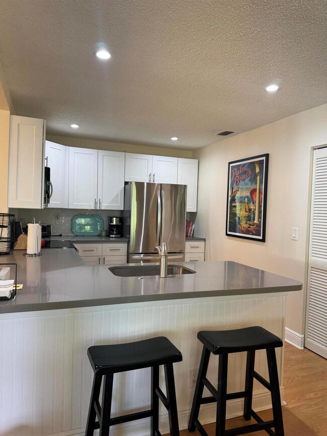 108 Ocean Dunes Cir unit 108, Jupiter, FL 33477 - photo 2