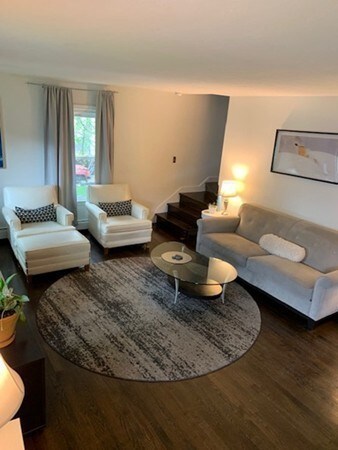 142 Maple St, Needham, MA 02492 - photo 4