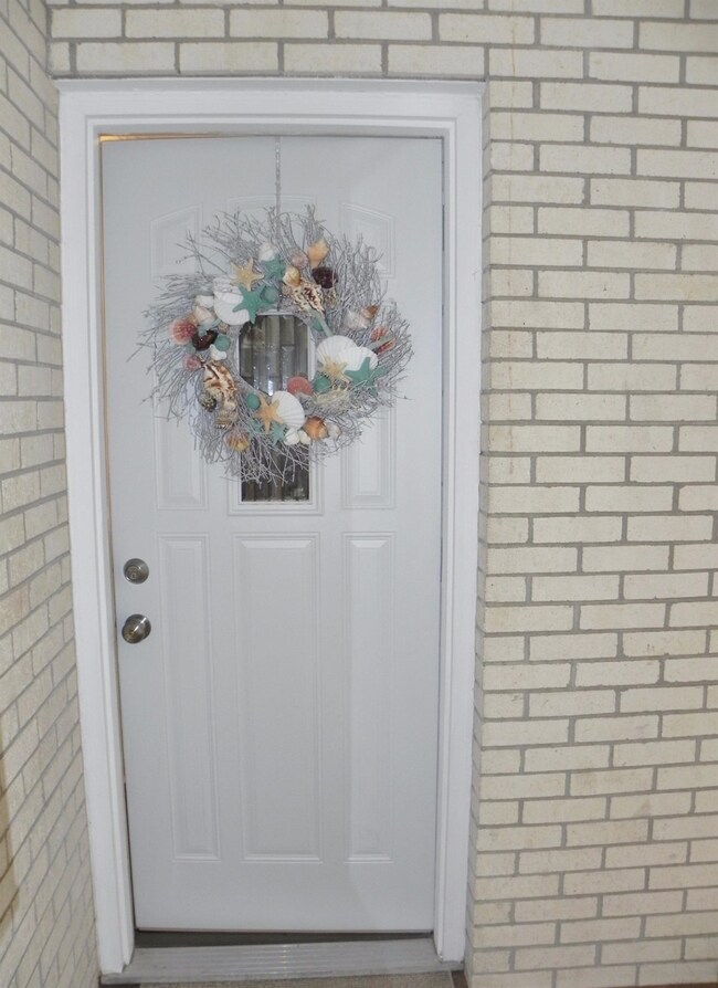 913 Birch Tree Ln, Michigan City, IN 46360 - photo 2