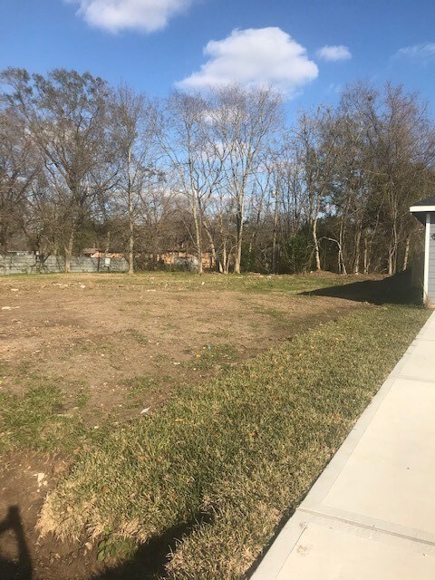 7824,7818 Hanfro Ln, Houston, TX 77088 - photo 4