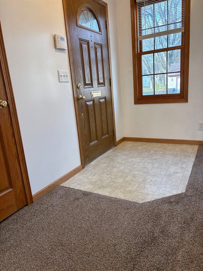 840 E Homeland Ct, Beloit, IL 53511 - photo 4