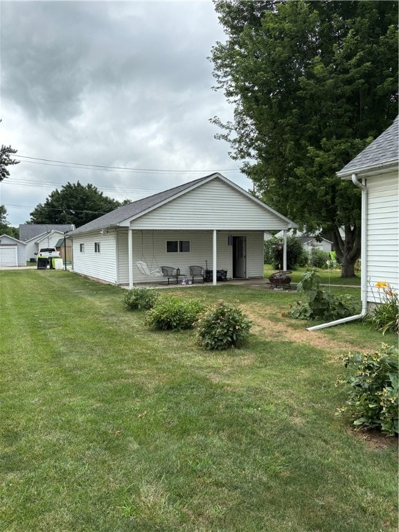 320 E Elm St, Moweaqua, IL 62550 - photo 3