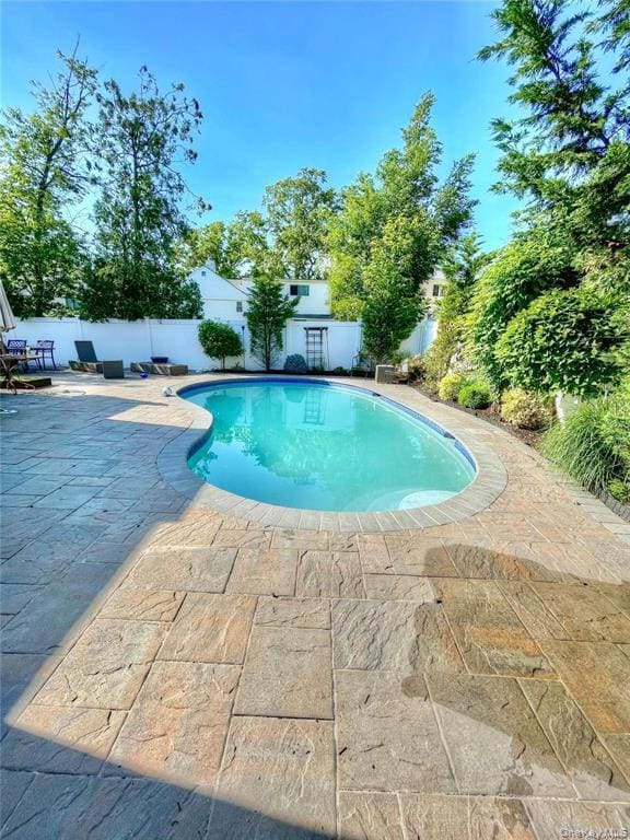 266 Thompson Ave, Oceanside, NY 11572 - photo 4