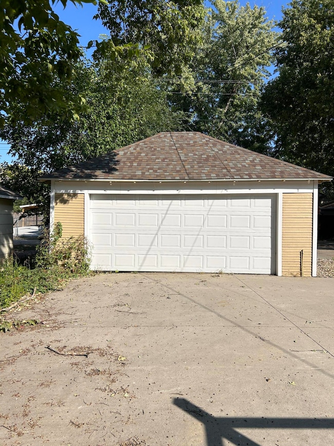 808 E 5th Ave, Mitchell, SD 57301 - photo 7