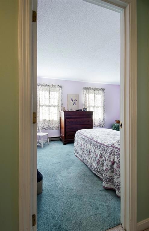 75 Rebecca Ln, Yarmouth, ME 04096 - photo 5