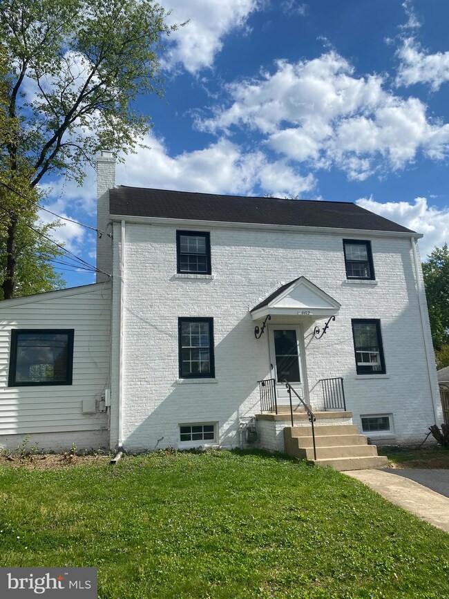 4412 Jones Bridge Rd, Bethesda, MD 20814 - photo 2