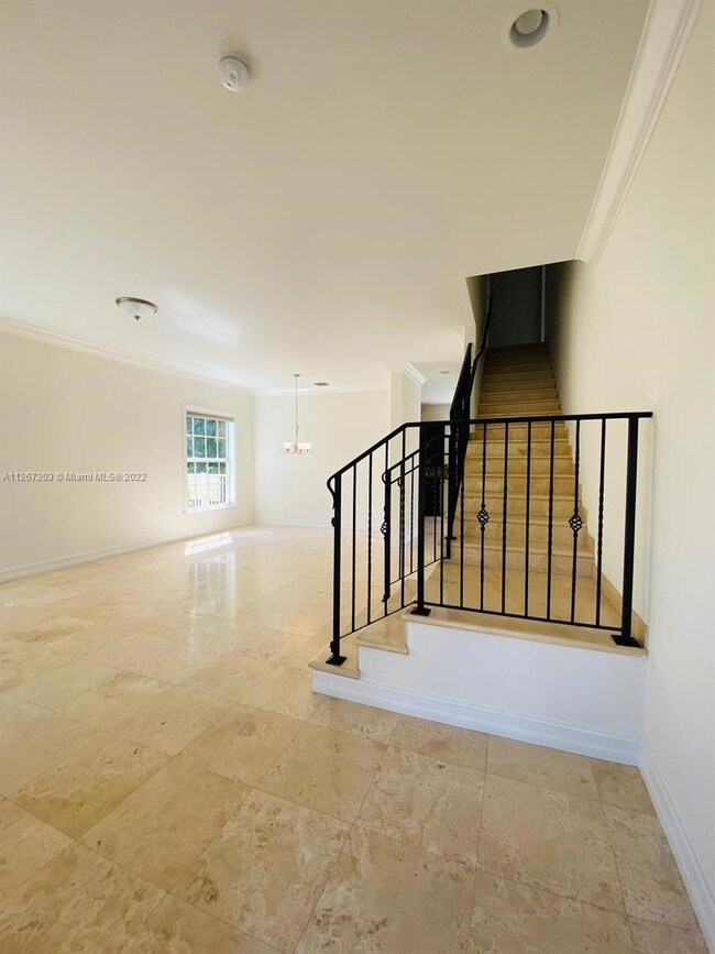 1302 SW 23rd St, Fort Lauderdale, FL 33315 - photo 5