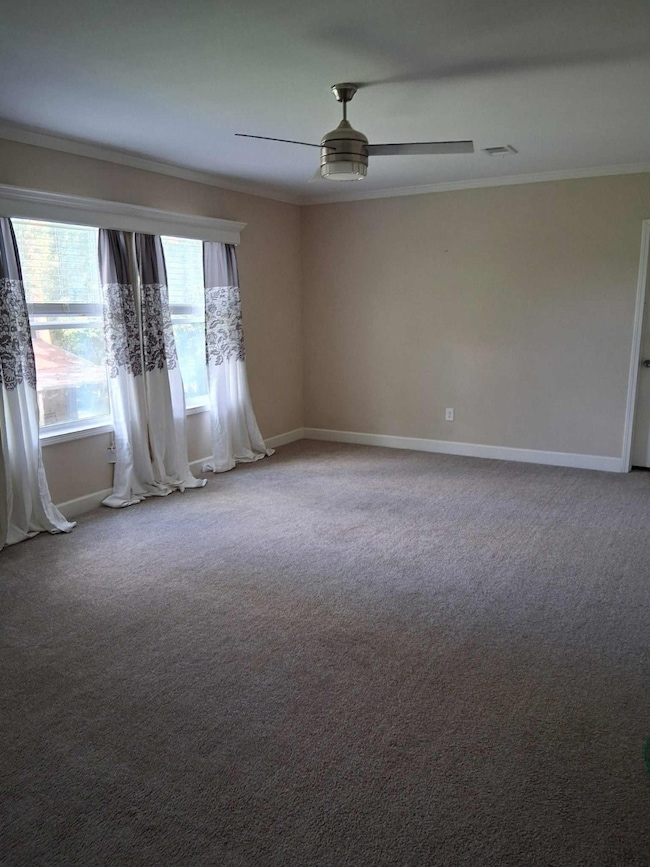 18 Hilltop Dr, Huntsville, TX 77340 - photo 4