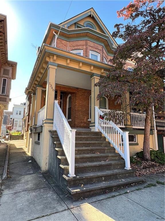 1348 W Walnut St, Allentown, PA 18102 - photo 2