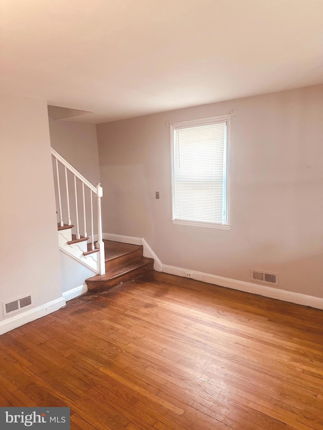 3329 Ingleside Ave, Baltimore, MD 21215 - photo 6