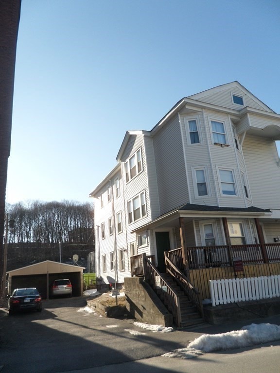 4 Preston St, Worcester, MA 01610 - photo 4