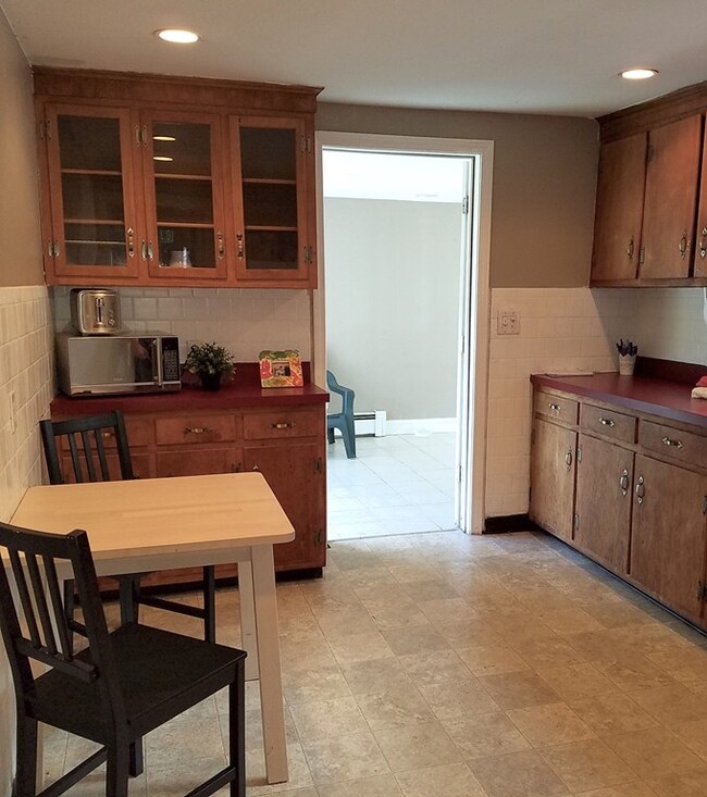 78 Greenwood St, Rockland, MA 02370 - photo 4