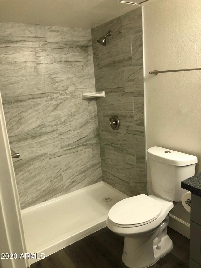 2222 N 27th St, Phoenix, AZ 85008 - photo 4