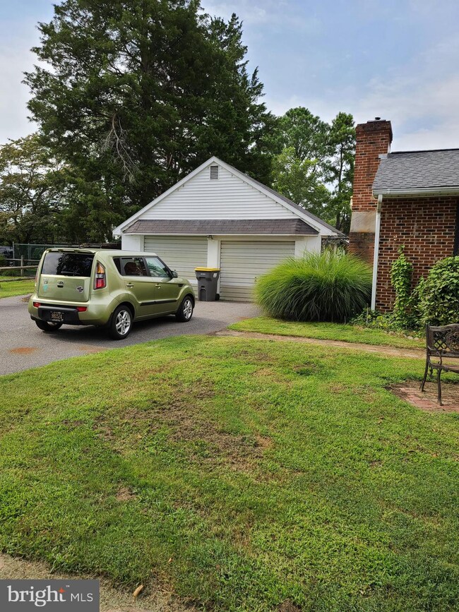 5901 Old Capitol Trail, Wilmington, DE 19808 - photo 2