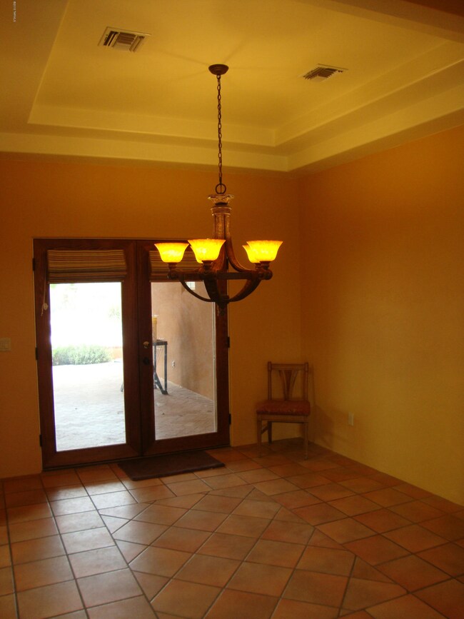 4 Dining Room