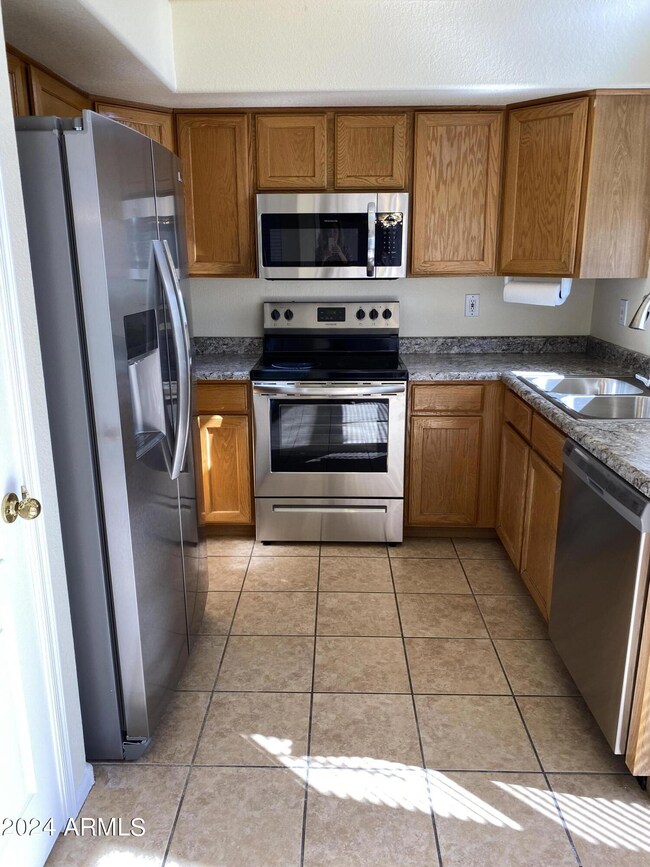 11519 E Persimmon Ave unit 3, Mesa, AZ 85212 - photo 6