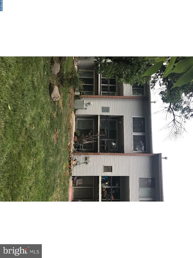 9 Ridgeway Square, Wilmington, DE 19810 - photo 3