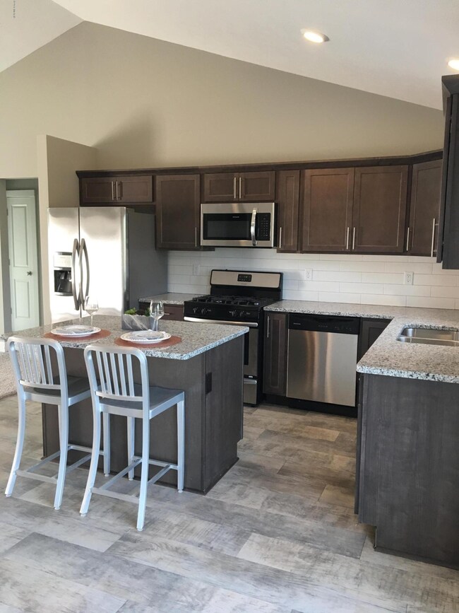 Kitchen 236