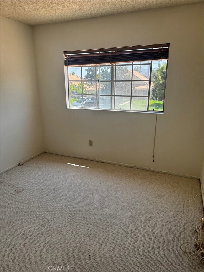 16179 Nippet Ln, Moreno Valley, CA 92551 - photo 3