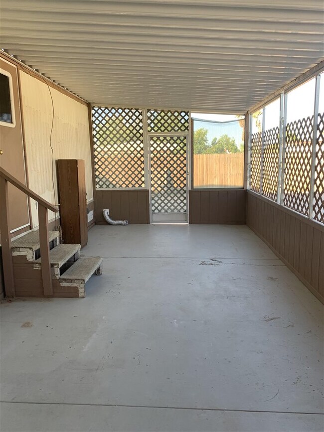 11532 S Cassidy Dr, Yuma, AZ 85367 - photo 2